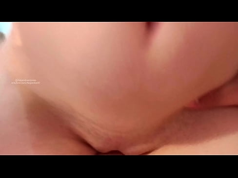 ❤️ Saré di kamar adina sarta éta kumaha kuring hudang porno di urang